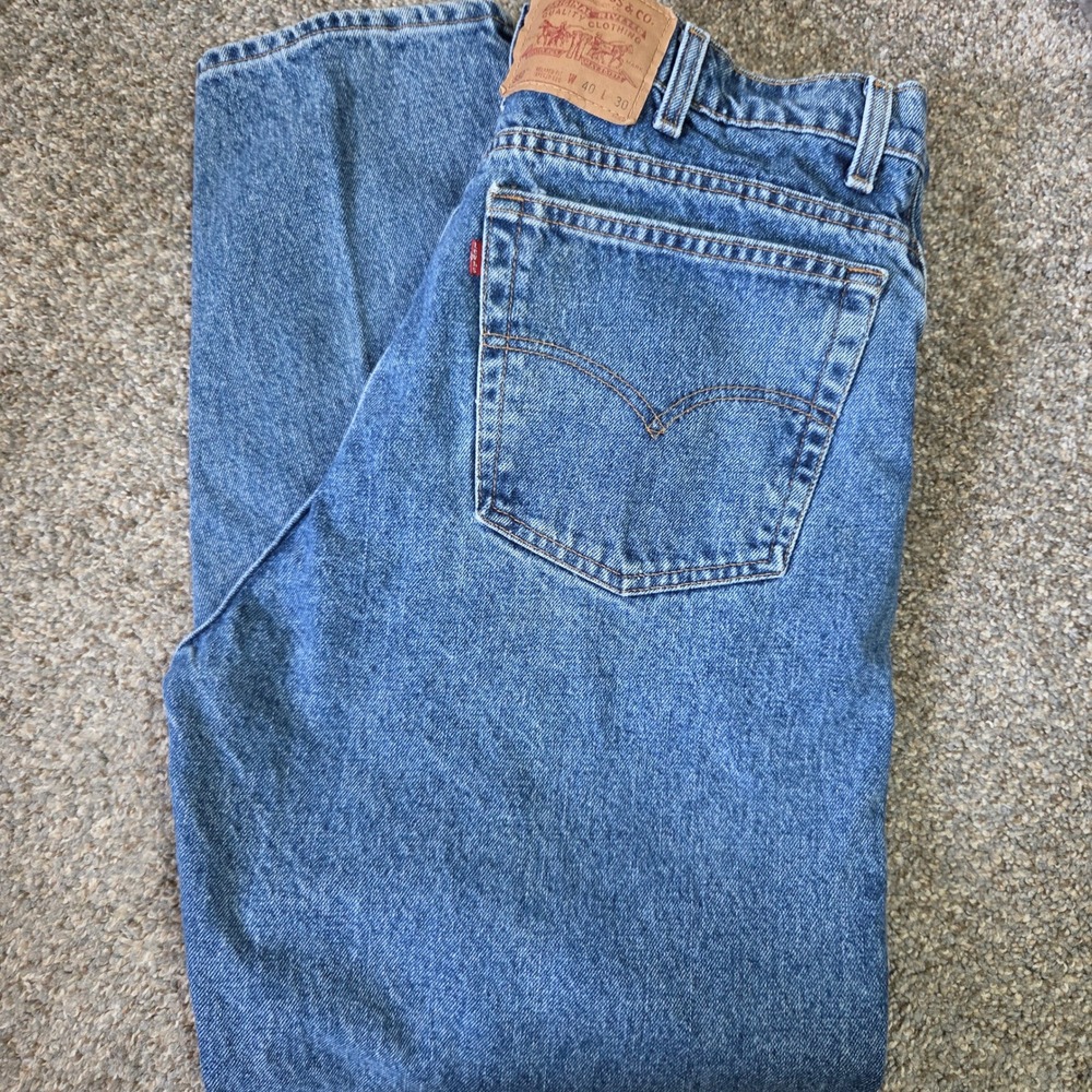 Levis 550 Relaxed Fit Tapered Leg Jeans Mens 40x30 Medium Wash Blue Made in USA